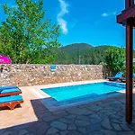 Stone With Private Pool In A Secluded Area In فيلة