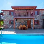 فيلة Stone With Private Pool In A Secluded Area In *