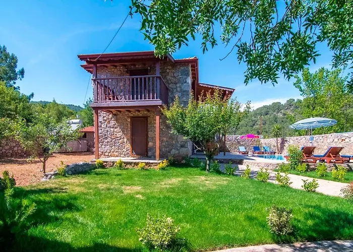 Villa Stone With Private Pool In A Secluded Area In *